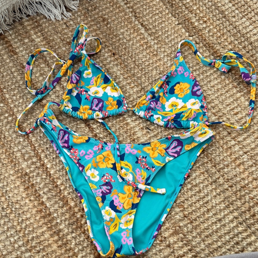PacSun Floral Bikini Set - Teal and Yellow